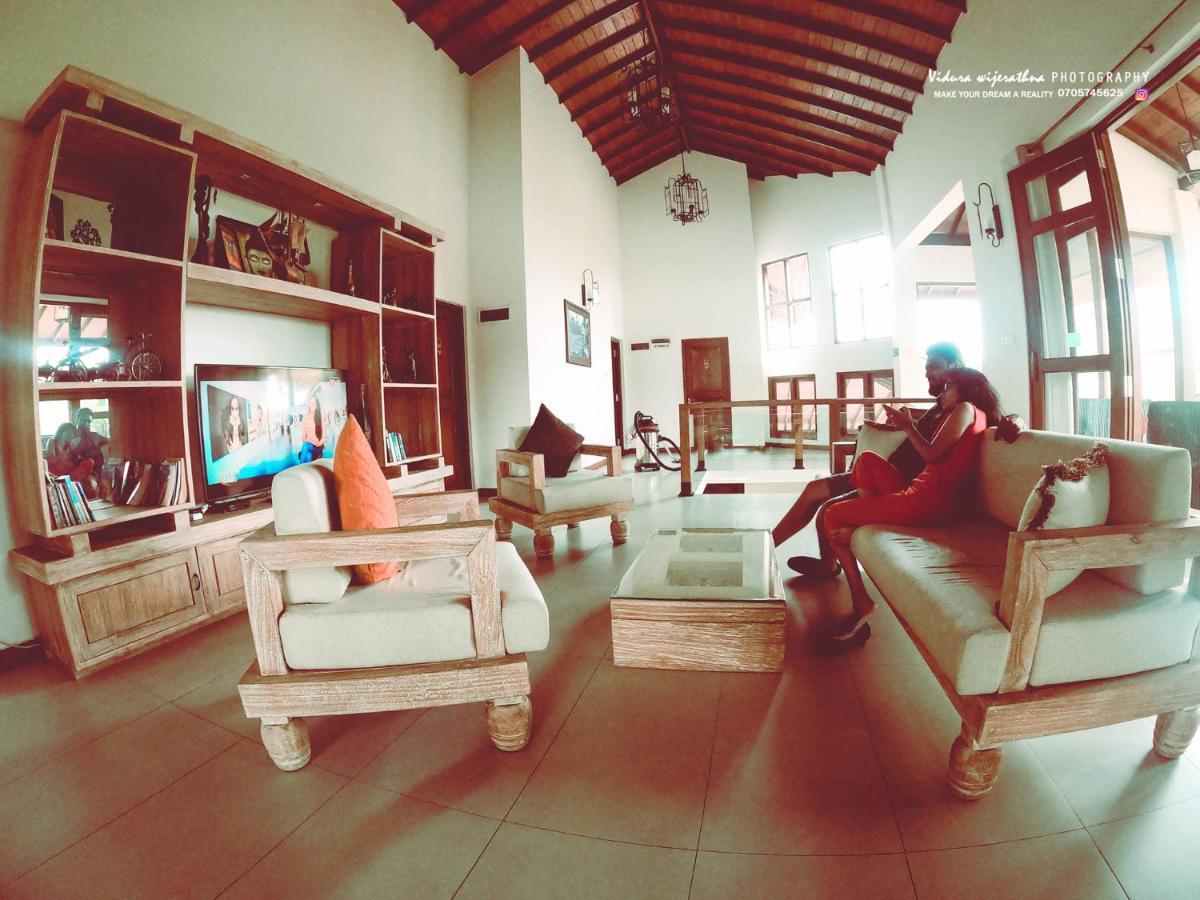 Rivora Residence Kandy Esterno foto